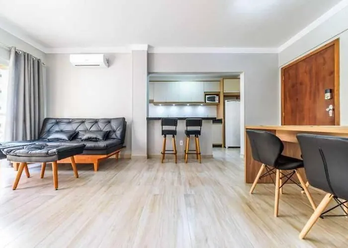 Excelente Apartamento Em Balneario Camburiu